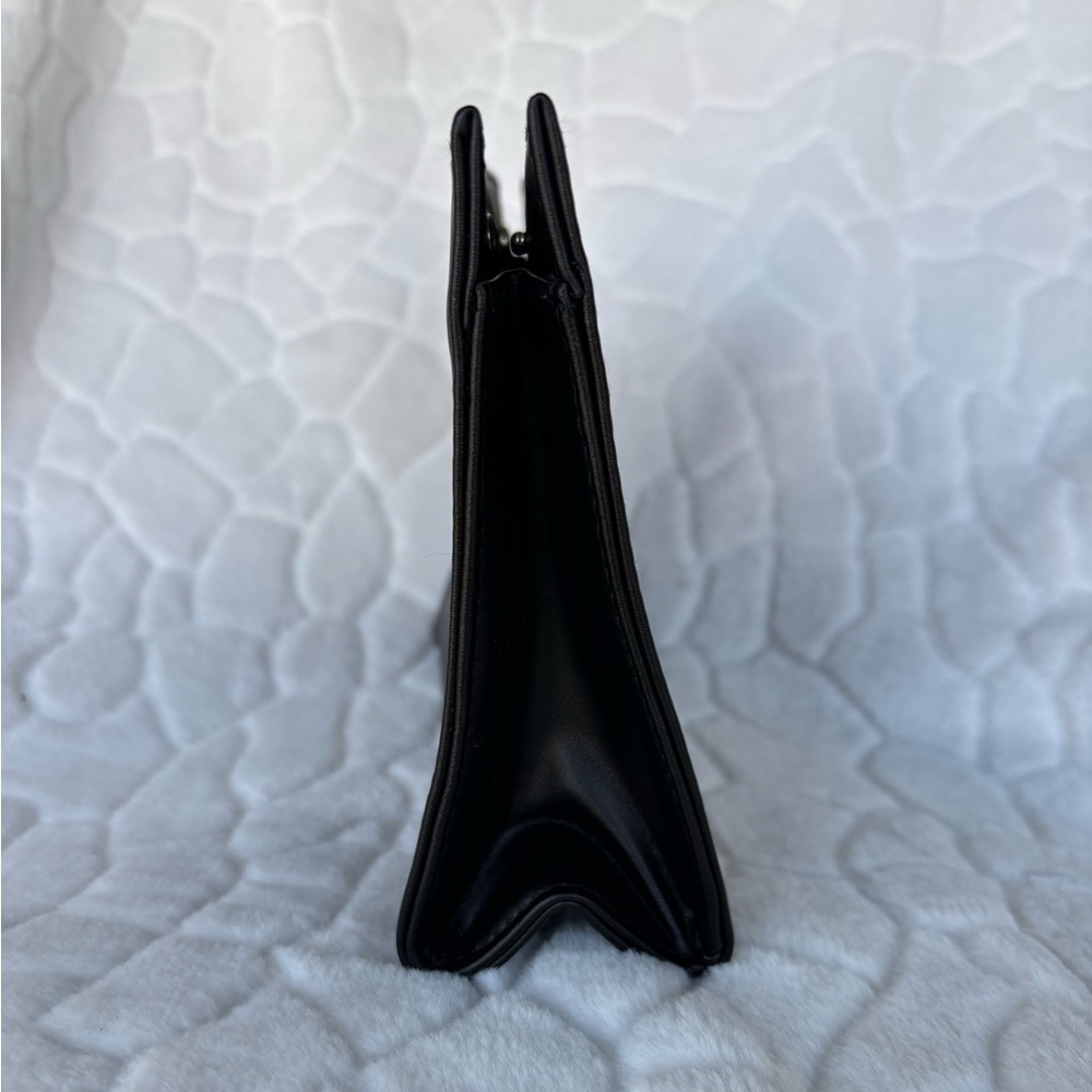 Yves Saint Laurent Black Cosmetic Bag - Picture 6 of 8
